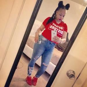 Meet your Posher, Brandi